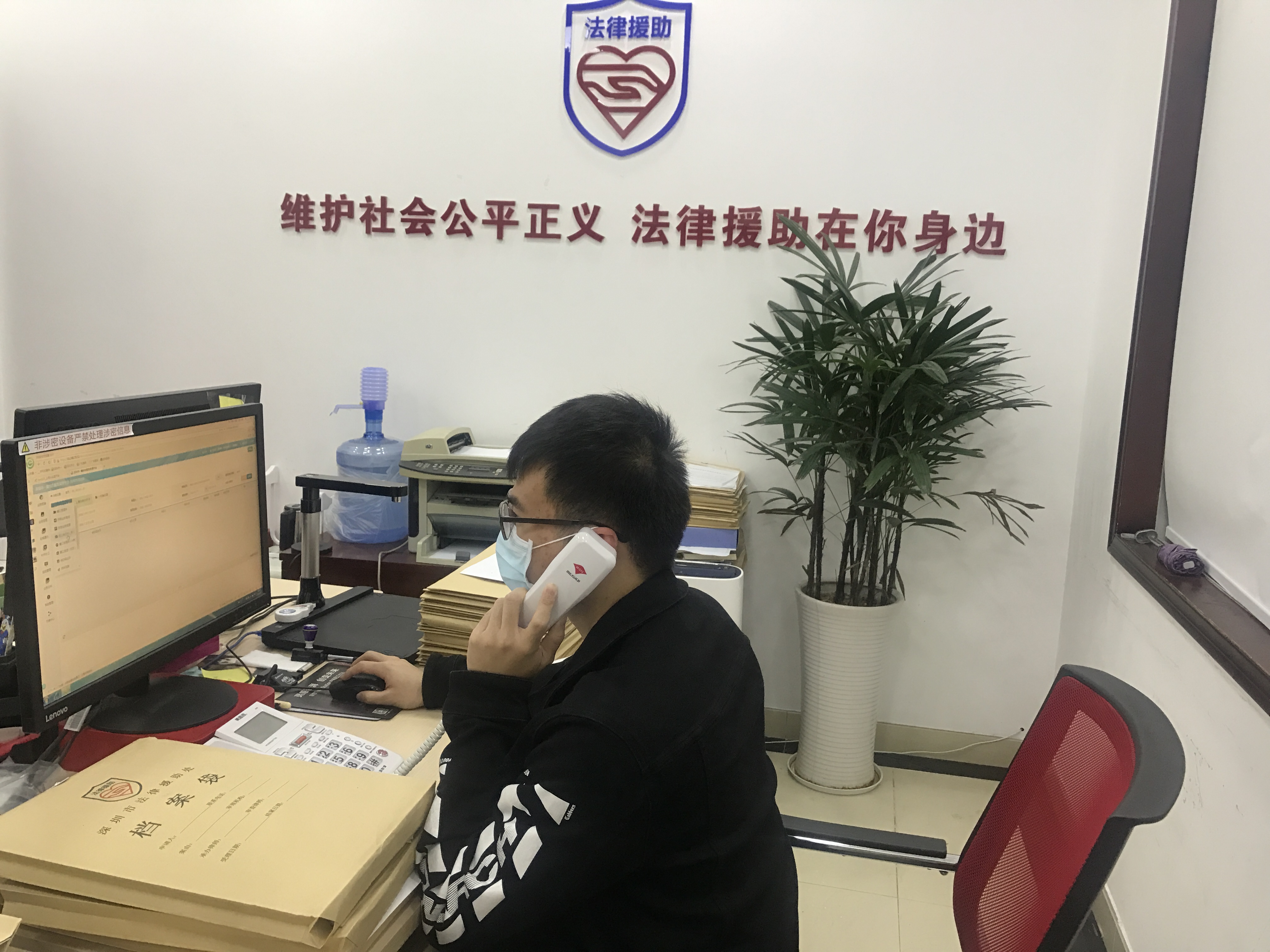 4、劳动争议法律援助:因劳动纠纷可以申请法律援助吗?